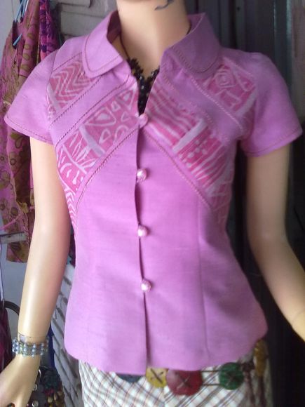 เสื้อไหมสตรี