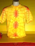 เสื้อยืดมัดย้อมสีสันสดใส
