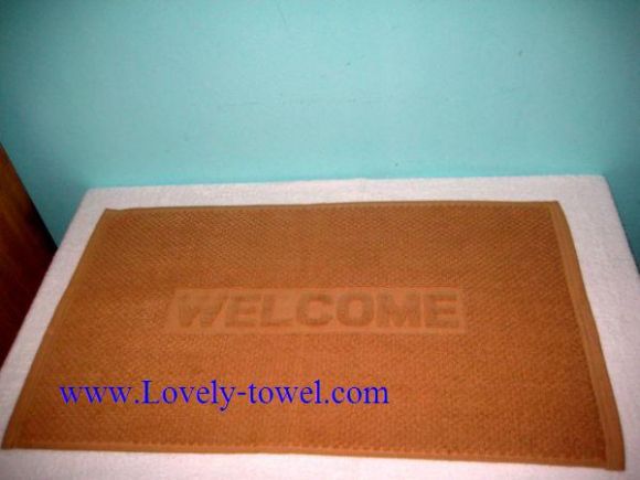 ผ้าเช็ดเท้าด้ายคู่ ขนาด 17x28 ปักคำว่า WELCOME มีหลายสี