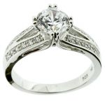 MAYA Jewelry เสนอเครื่องประดับ แหวนเพชร Amandas เหลี่ยมเกสร โดดเด่นด้วยหนามเตย งานดีไซน์อิตาลี