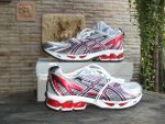 รองเท้า asics kayano15