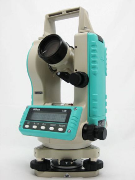 กล้องวัดมุมอิเล็กทรอนิกส์ Electronic Theodolite ยี่ห้อ NIKON รุ่น NE-101 กล้องวัดมุมอิเล็กทรอนิกส์ Electronic Theodolite ยี่ห้อ NIKON รุ่น NE-101