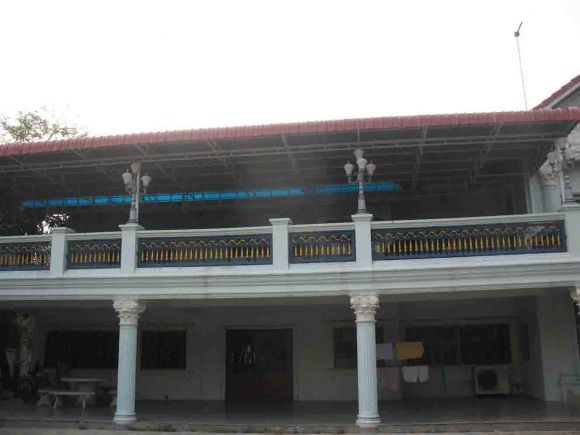 รับติดตั้งหลังคา กันสาดเมทัลชีท โรงจอดรถ ทุกรูปแบบ