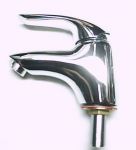 ก๊อกอ่างล้างหน้ายี่ห้อ AMERICAN STANDARD รุ่น A-1501-10 SAGA