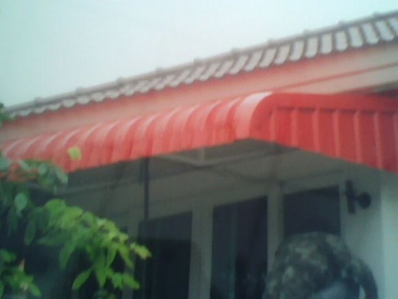 รัีบติดตั้งกันสาด/หลังคา/โรงจอดรถ ทุกรุปแบบ ราคาเป็นกันเอง