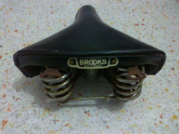เบาะBrooks