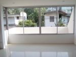 homedd.co.th รหัส T3-0490 ขายทาวน์โฮมหรู 3.5 ชั้น ซอยสุขุมวิท 65 แขวงพระโขนง กรุงเทพฯ ทำเลดีมาก เข้า