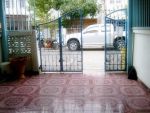homedd.co.th รหัส T1-0519 ขายทาวน์เฮ้าส์ 2 ชั้น หมู่บ้านเพชรงาม เนื้อที่ 21.7 ตร.ว. ราคา 1.3 ล้าน ใก