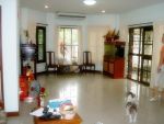 homedd.co.th รหัส H3-0507 ขายบ้านเดี่ยว 2 ชั้น หมู่บ้านพนาสนธิ์ ถนนศรีนครินท์ หลังร.พ.เปาโล ศรีนคริน