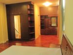 homedd.co.th รหัส H1-0216 ขายบ้านเดี่ยว 2 ชั้น หมู่บ้านโกลเด้นนครา ประเวศ ถ.ศรีนครินทร์ การเดินทางสะ