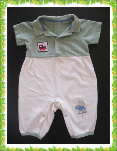 Bodysuit มือสอง สีเขียว-ขาว