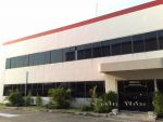 ติดฟิล์มอาคาร  ผลงานติดฟิล์มที่ UD NISSAN DIESEL CO,LTD ที่บางพูน จ.ปทุมธานี สนใจติดต่อ: ช่างโย08-33