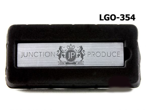 LGO-354ป้ายโลโก้ VIP FP_01 Graphite_เรเซอร์ Junction Produce_10.5x2.5cm พื้นเงิน
