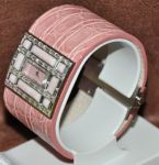 **สินค้าอยู่ไทย พร้อมส่ง** Valentino Fascia Pink  Ladie Watch