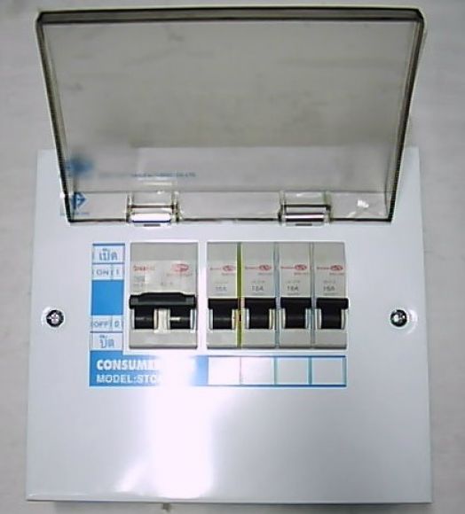 ตู้CONSUMER UNIT ยี่ห้อ SAFE-T-CUT แบบอเมริกา4ช่อง รุ่นSCT4A