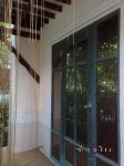 รับติดฟิล์มกรองแสง ลดความร้อนบ้าน อาคาร(ผลงานที่หมู่บ้าน Parkway Chalet ) สนใจติดต่อ: ช่างโย 08-3388