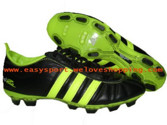 รองเท้าฟุตบอล ADIDAS