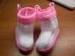 รองเท้าเด็กอ่อนถักด้วยไหมพรมของใหม่ เด็กแรกเกิด - 3 เดือน ขนาด 8 ซ.ม พร้อมส่งได้เลย