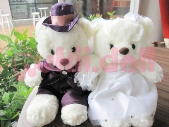 หมีคู่แต่งงานชุดม่วง