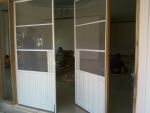 รับติดตั้งหน้าต่างบานเลื่อนแบ่ง 2 ช่อง ขนาด  1.50 x 1.20เมตร