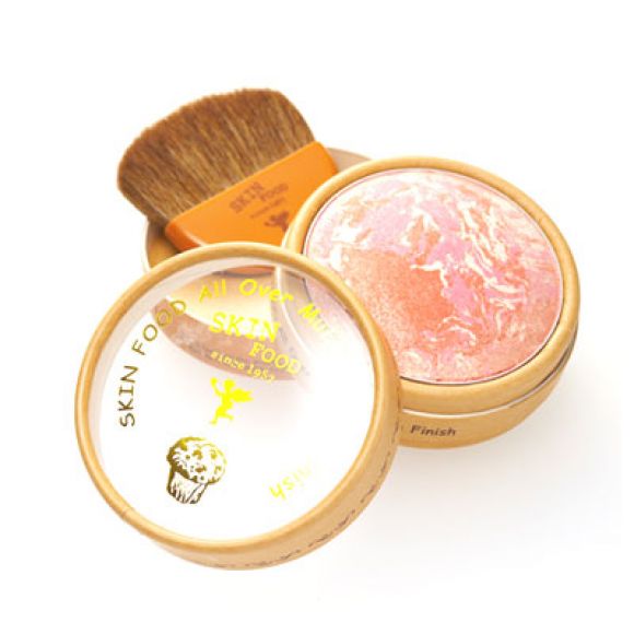 Skin Food All Over Muffin Cake Finish (NO.1 Strawberry Honey Muffin)