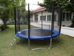 เครื่องเล่นกระโดด แทรมโพลีน สปริงบอร์ด เตียงกระโดด Trampoline คุณภาพสูง ราคาถูก 