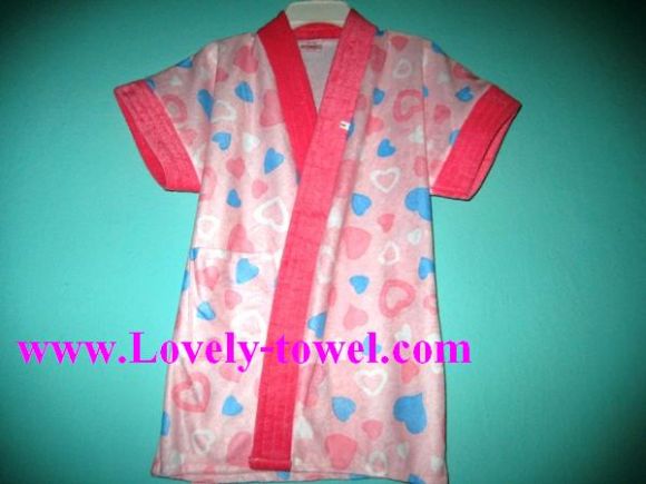 จำหน่ายเสื้อคลุมอาบน้ำเด็ก-ผู้ใหญ่ มีหลายขนาด สอบถามเกี่ยวกับสินค้าได้ที่ 085-92 จำหน่ายเสื้อคลุมอาบน้ำเด็ก-ผู้ใหญ่ มีหลายขนาด สอบถามเกี่ยวกับสินค้าได้ที่ 085-92