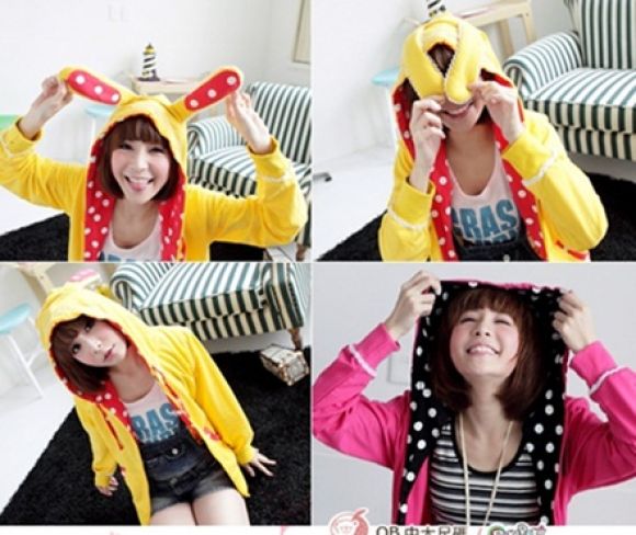 เสื้อคลุมวัยใส มีสีดำ/ชมพู