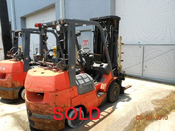 Forklift