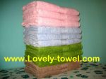 ผ้าขนหนูสีพื้น หนานุ่ม ผ้าส่งออก ขนาด 30x60  มีหลายสี ฟ้า/ชมพู /ม่วง/เขียวตอง/น้