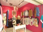 เซ้ง ร้านขายเสื้อผ้า โซนสีสัน (Season) ห้างซีคอนสแควร์