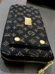 กระเป๋าสตางค์ Louis Vuitton ถูกค่ะ