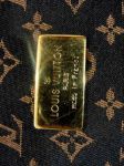 กระเป๋าสตางค์ Louis Vuitton ถูกค่ะ