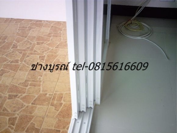 เฟรมกลาส.ดีไซด์-รับติดตั้งประตูกระจกบานเปลือยเลื่อน0815616609 เฟรมกลาส.ดีไซด์-รับติดตั้งประตูกระจกบานเปลือยเลื่อน0815616609