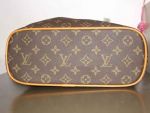 กระเป๋า LOUiS VUITTON