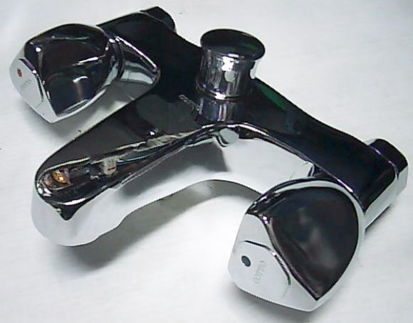 ก๊อกผสมอ่างอาบน้ำ COTTO รุ่น CT-290C8NS6 โครเมี่ยม