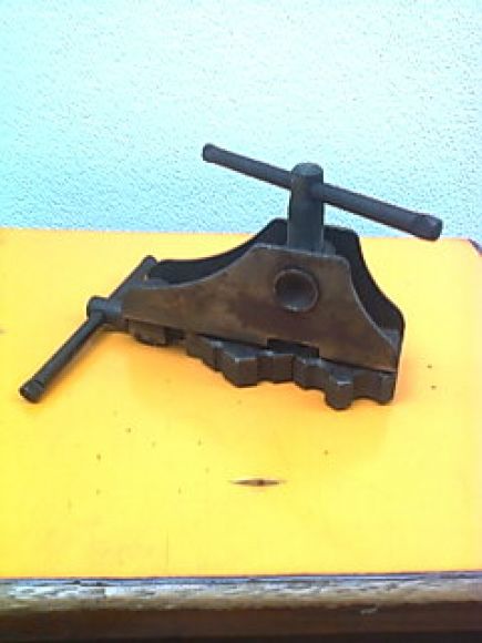 ตัวบานท่อ no.103 tube flaring tool pat.pend made by e edelmann &co.chcago,us