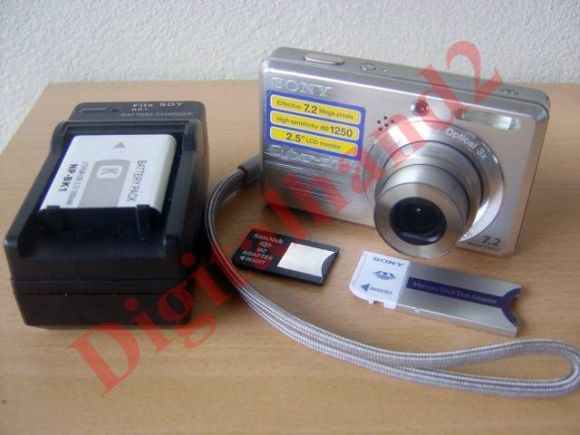 ขายกล้องดิจิตอลโซนี Cyber-Shot DSC-S750/S 7.2MP 3X