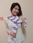 ผ้าพันคอไหมปอมปอม