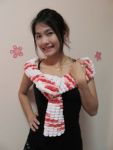 ผ้าพันคอไหมปอมปอม