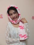 ผ้าพันคอไหมปอมปอม