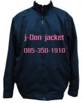 เสื้อแจ๊คเก็ตสีดำ