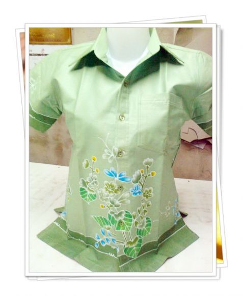เสื้อบาติก ลายดอกไม้ โทนเขียว