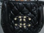 กระเป๋า chanel สีดำ ขนาด 14 นิ้ว งานเกรด AAA มือสอง สภาพ 95% (ฟรีค่าจัดส่งสินค้า)