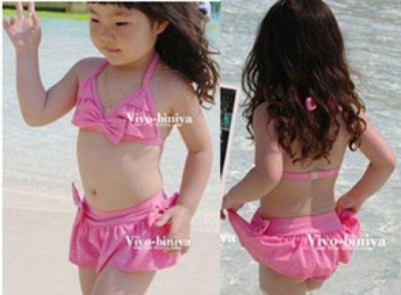  ชุดว่ายน้ำสาวน้อยสีชมพู+หมวก 