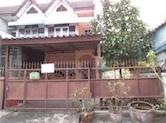 ขายด่วนทาวน์เฮ้าส์ 2 ชั้นห้องมุม43.9 ตรว ถนนนวลจันทร์ 56 แยก 1 หรือแลกกับที่ดินท ขายด่วนทาวน์เฮ้าส์ 2 ชั้นห้องมุม43.9 ตรว ถนนนวลจันทร์ 56 แยก 1 หรือแลกกับที่ดินท