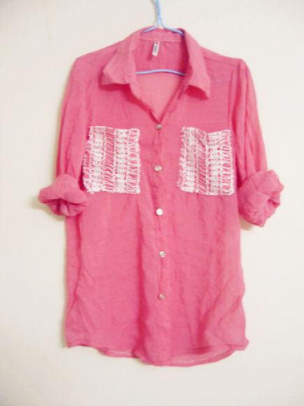 เสื้อเชิ้ต สีชมพู