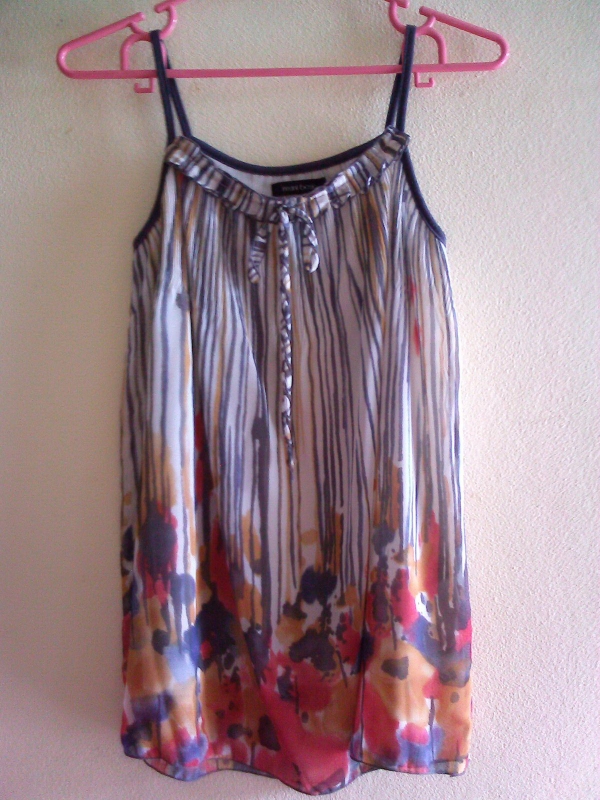 เสื้อเกาหลีสายเดี่ยว