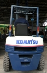 ขายโฟร์คลิฟท์KOMATSUรุ่นFD25-11เสาสูง5เมตรจากนอกลดราคาเหลือราคา310000บาทด่วนช้า...อดแน่ด่วน