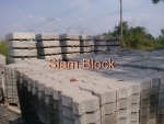 SIAM BLOCK เป็นโรงงานผลิตและจำหน่ายแผ่นทางเท้า แผ่นทางเดิน อิฐบล็อกตัวหนอน อิฐบล